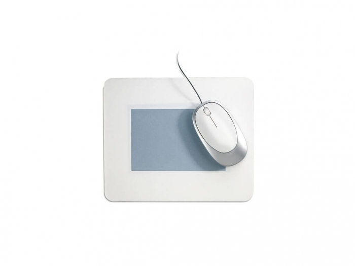 Mouse pad with window