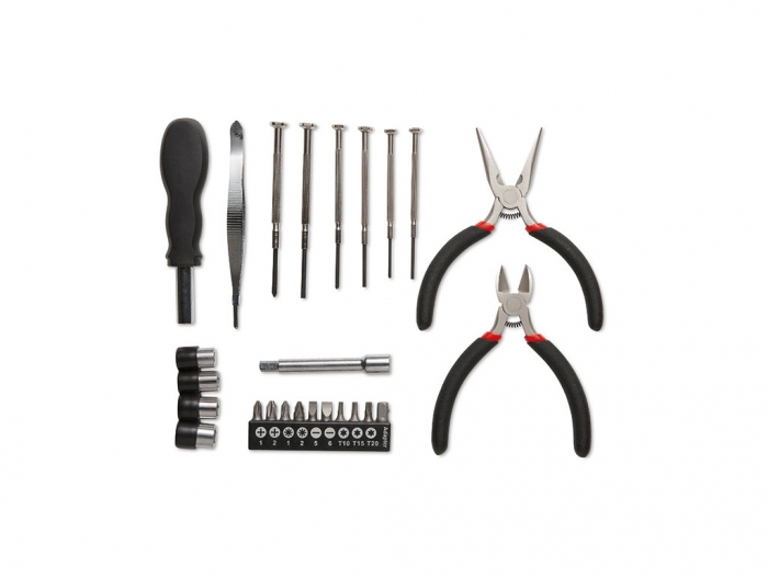 Tool set presented in aluminium case