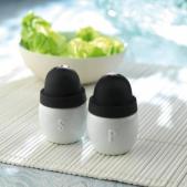 Salt and pepper set