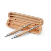 Pen gift set in wooden box