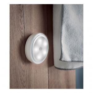 Motion sensor light