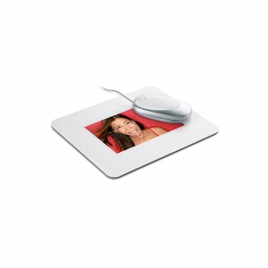 Mouse pad with window